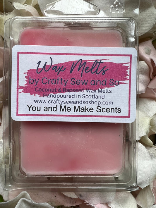 You and me make scents / Soy Wax Melt / Wax Melt Clamshell  / Luxury scent / Perfume / Wax Melts  / Vegan / Letterbox Gifts